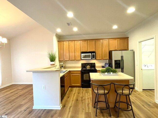 Building Photo - 361 Moonstone Dr