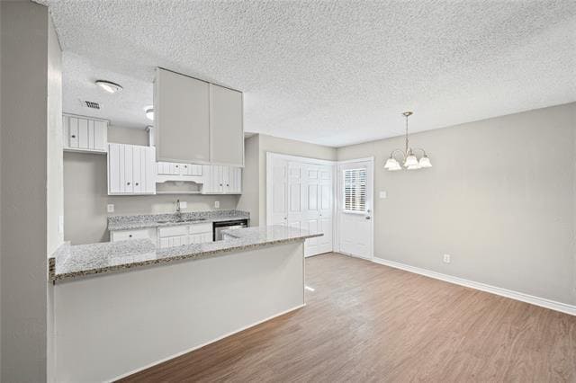 Building Photo - 565 Park Center Blvd