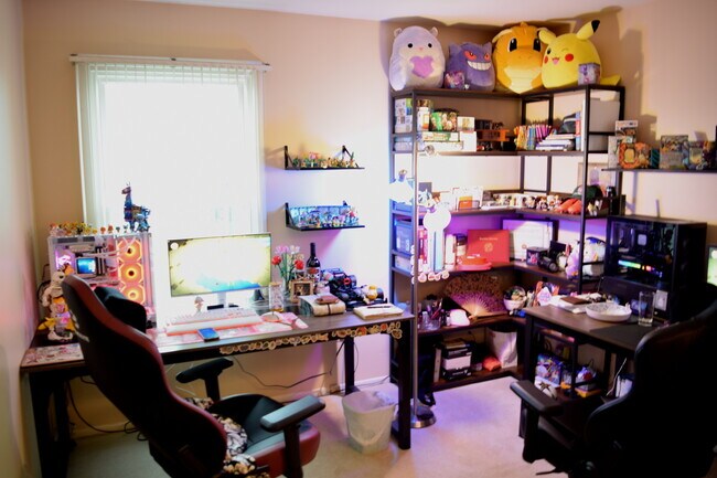 Building Photo - 247 Nantucket Harbor