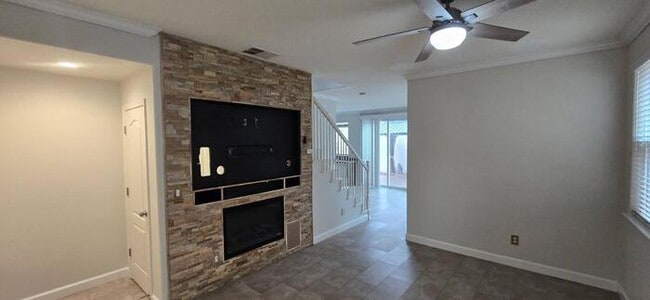 Building Photo - Welcome to this charming Lathrop home offering 4 bedrooms and 3 Baths 2 Car Garage!