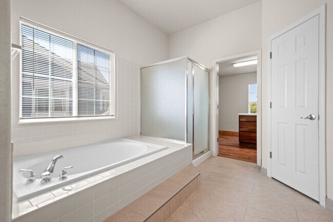 Building Photo - 20981 E Hampden Pl