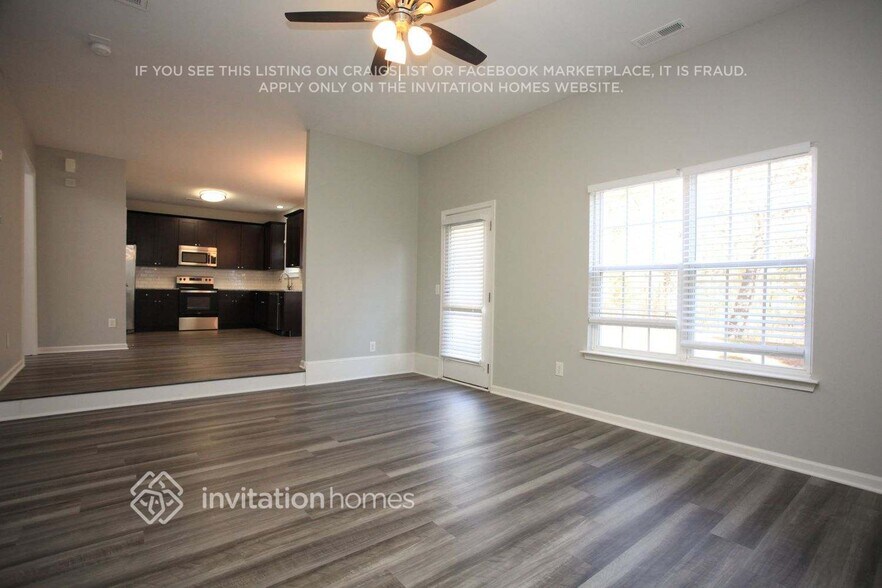 Building Photo - 3123 Hendricks Chapel Ln