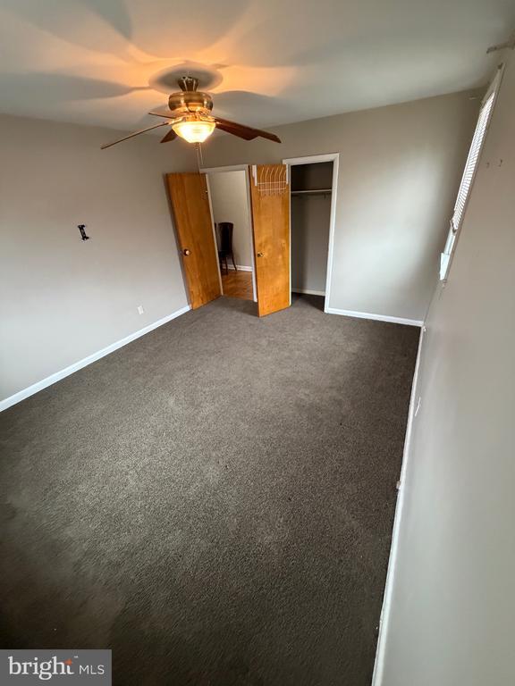 Building Photo - 8523 Mansfield Ave