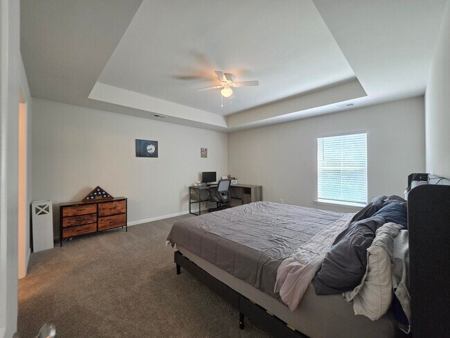 Building Photo - 1812 Lacebark Dr