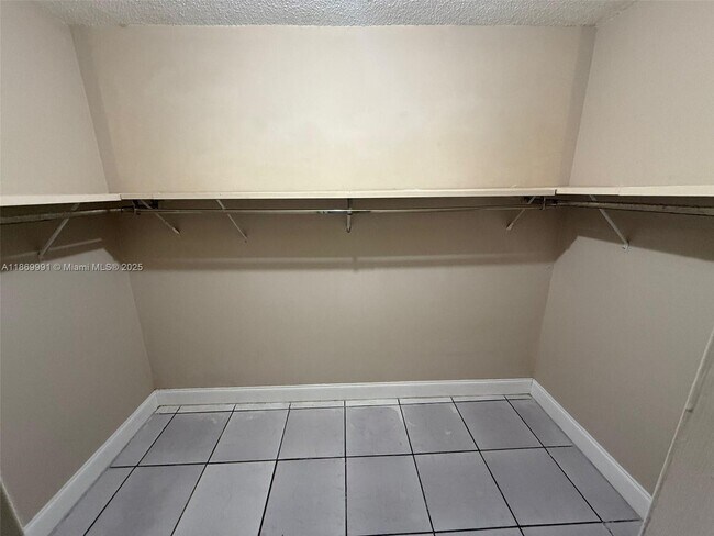 Building Photo - 14250 SW 62nd St