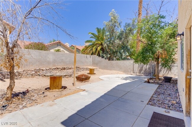 Building Photo - 313 Tuscany Ct