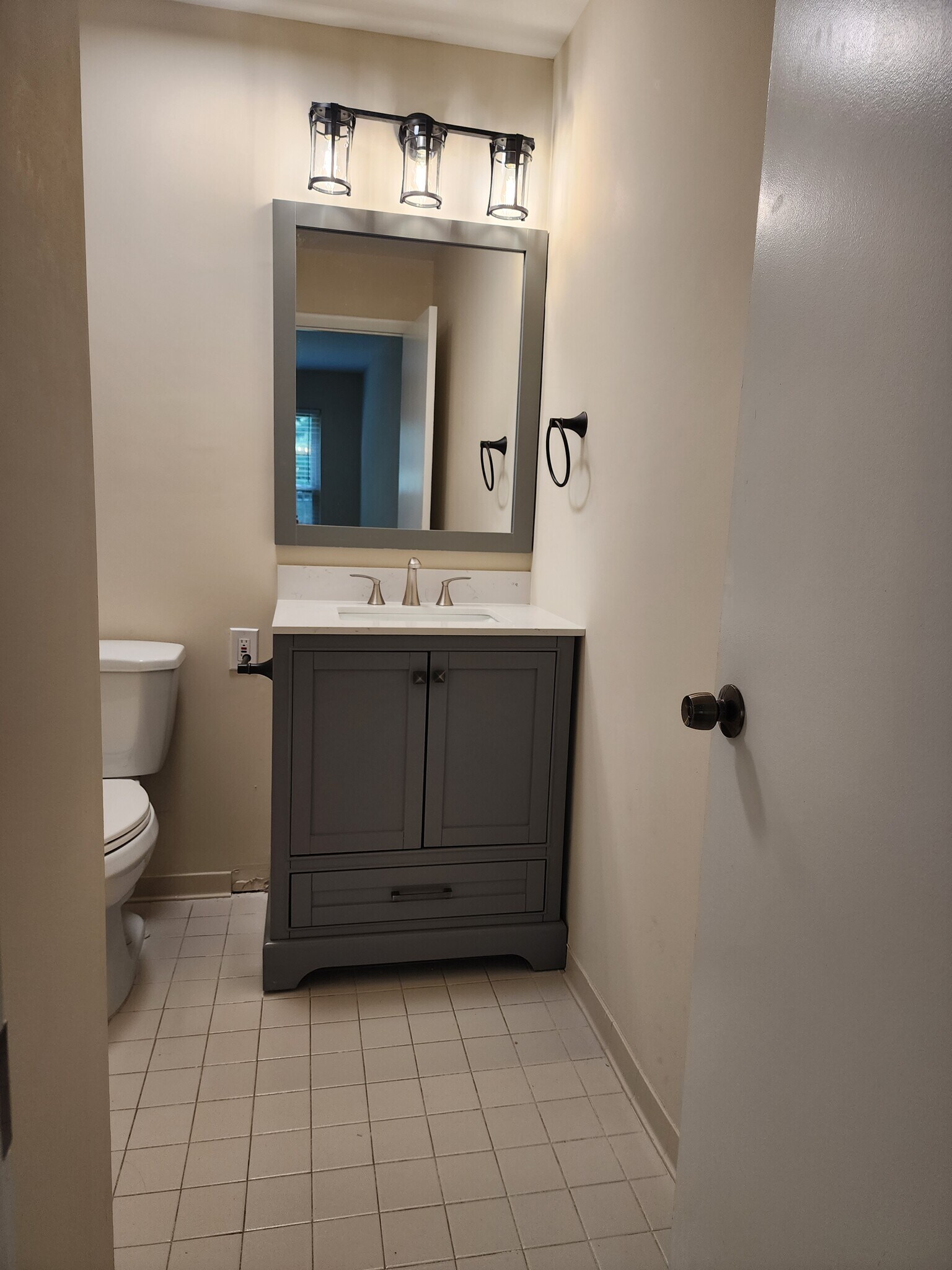 Master bath - 7908 Pearlbush Dr