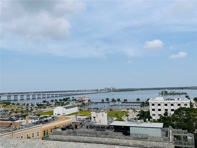 Building Photo - 2310 First St