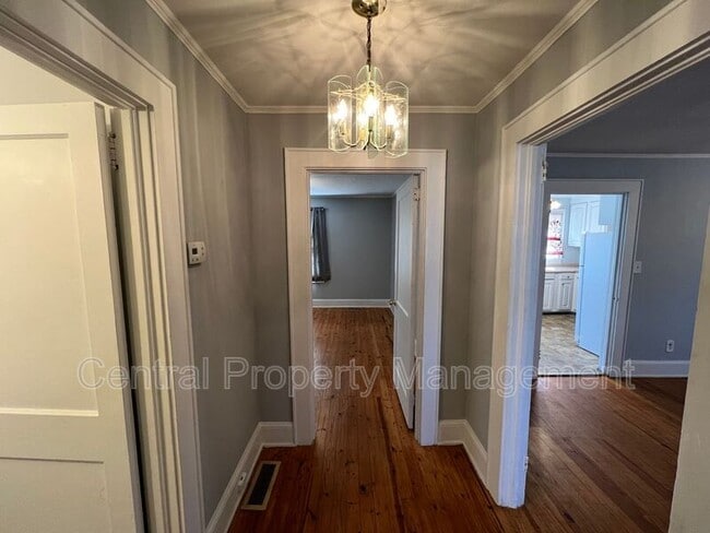 Building Photo - 9112 Asheville Hwy