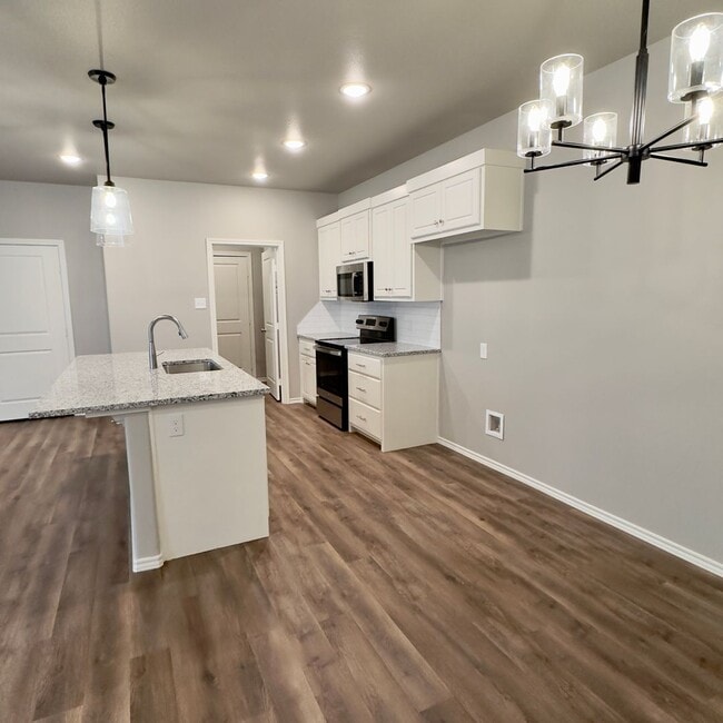 Building Photo - 1225 Preston Trails