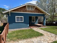 Building Photo - West AVL - Beautifully Renovated Bungalow