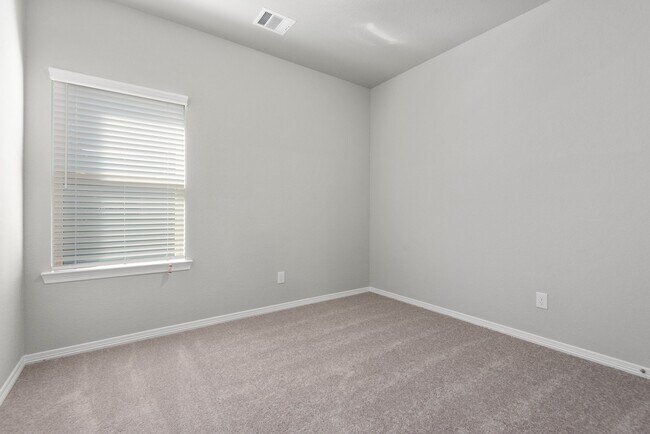 Building Photo - 25719 Northpark Palm Dr