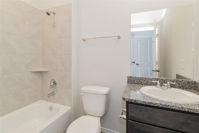 Building Photo - 15258 Estrella Rd W