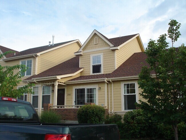 Primary Photo - 2815 Golden Wheat Ln
