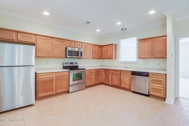 Building Photo - 908 Jefferson Dr