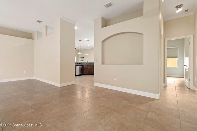 Building Photo - 3140 Constellation Dr