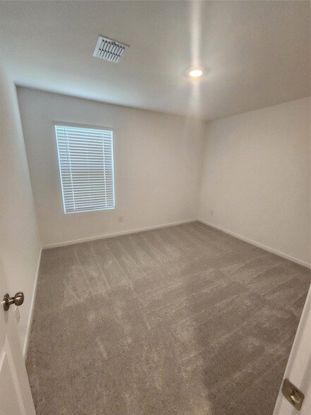 Building Photo - 15013 Bushwacker Wy