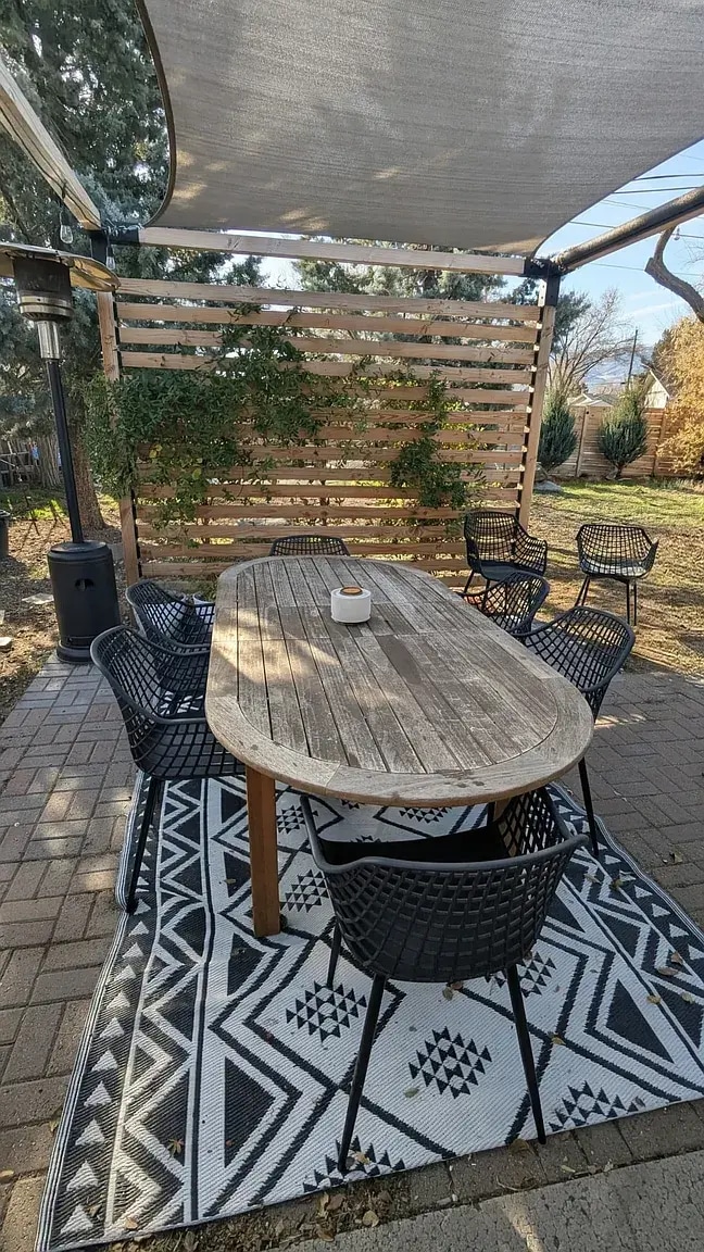 Building Photo - 3370 Downey Ave