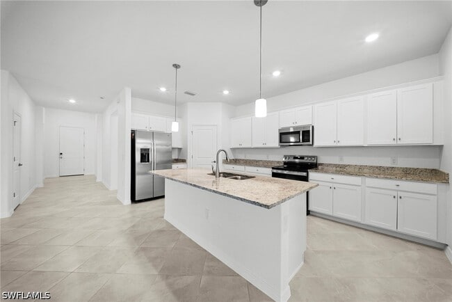 Building Photo - 14836 Palamos Cir