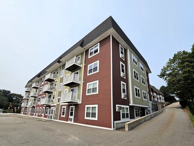Primary Photo - 275 W Main St