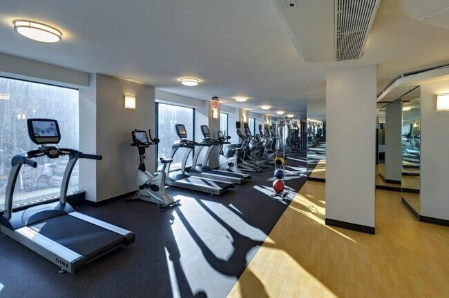 Building Photo - 2 bedroom in New York NY 10007