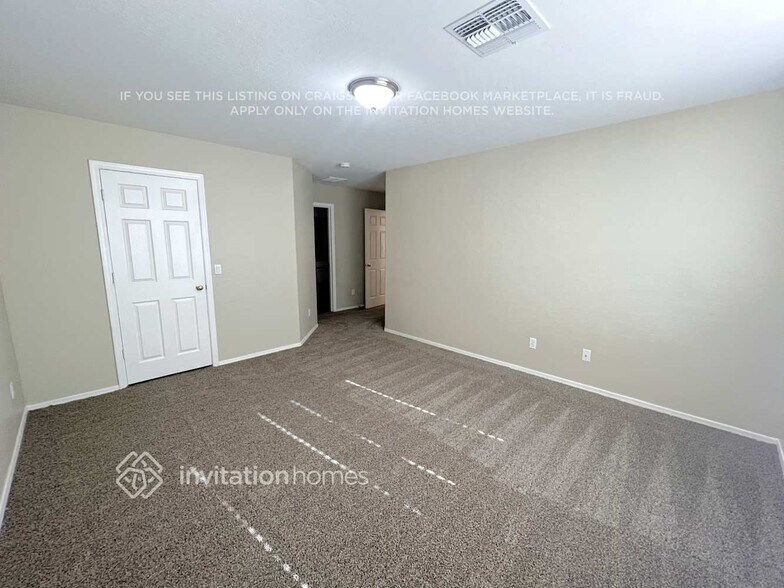 Building Photo - 14879 W Ventura St