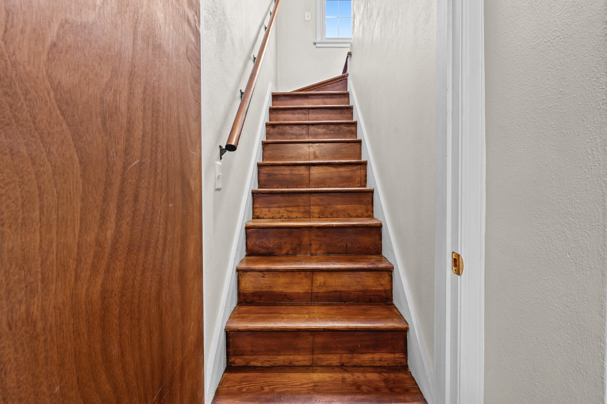 Building Photo - 511 Continental Blvd