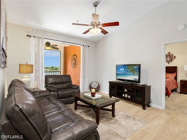 Building Photo - 1205 Reserve Way