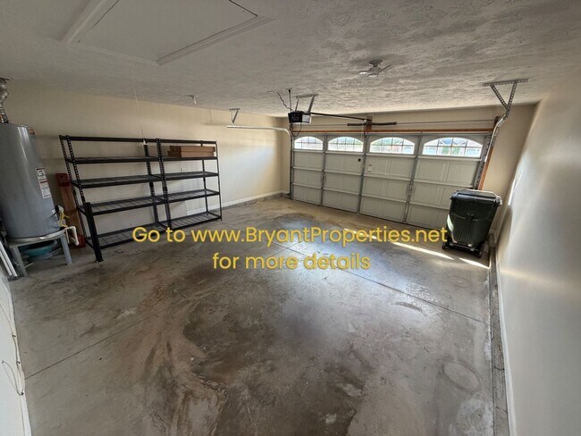 Building Photo - 395 Devon Chase Hill