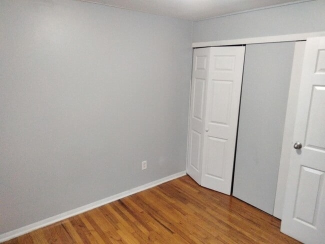 Building Photo - 29-31 Annawan St