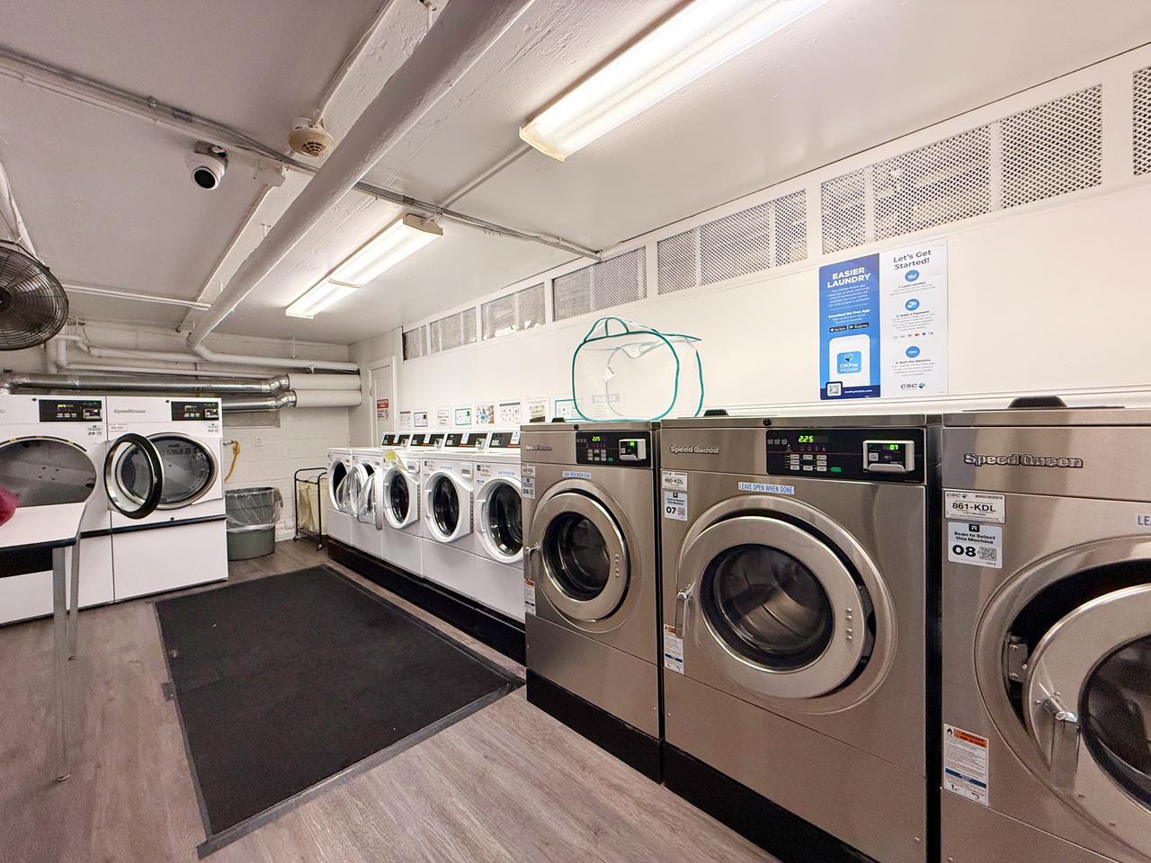 Building Photo - 6600 Boulevard E