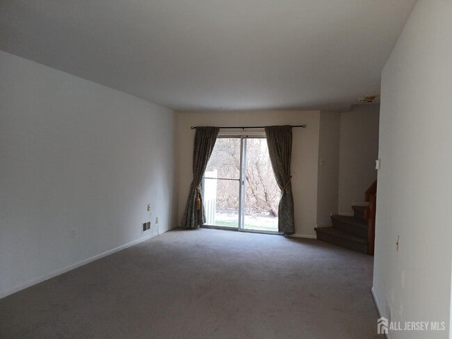 Building Photo - 1081 Schmidt Ln