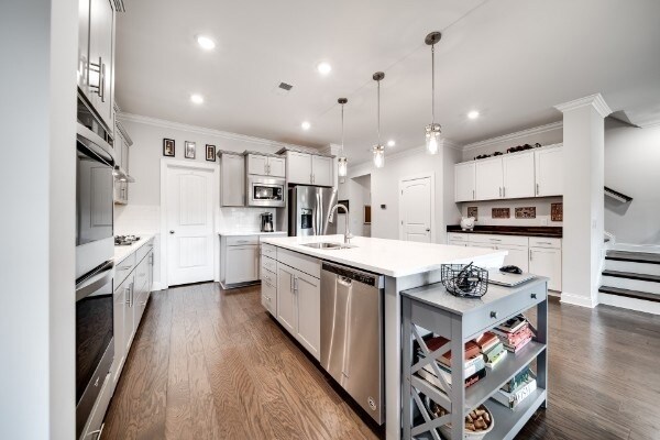 Building Photo - 1700 Boardwalk Pl