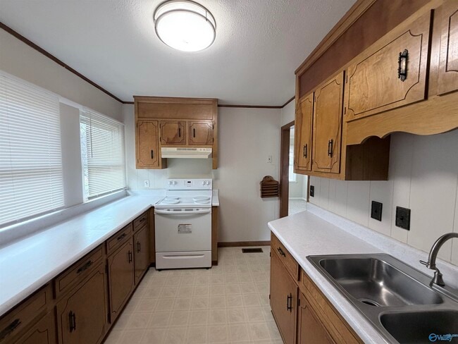 Building Photo - 4207 Concord Rd NW