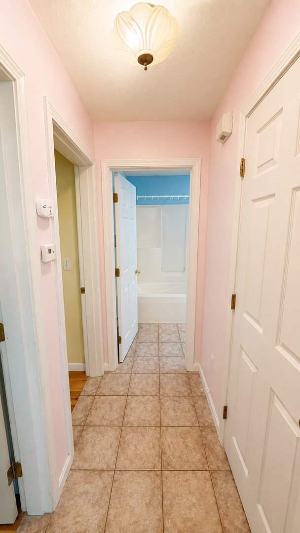 Building Photo - 58 Brookside Dr