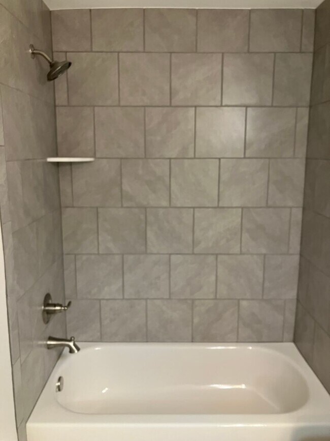 Building Photo - GORGEOUS 3BR/2BA Summerfield Home! NO APPL...