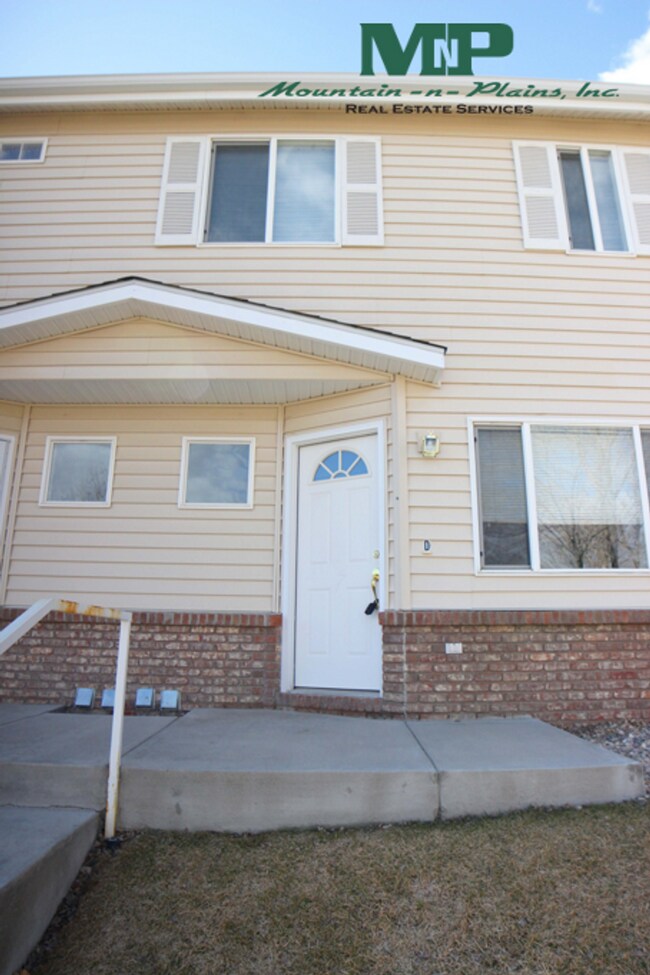 Primary Photo - 3380 Saratoga St