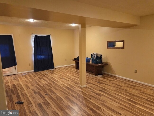 Building Photo - 131 Obriens Cir