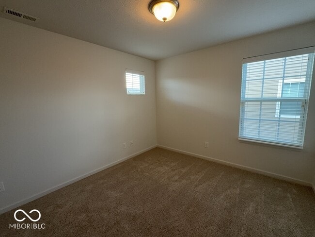 Building Photo - 5860 Crowley Pkwy