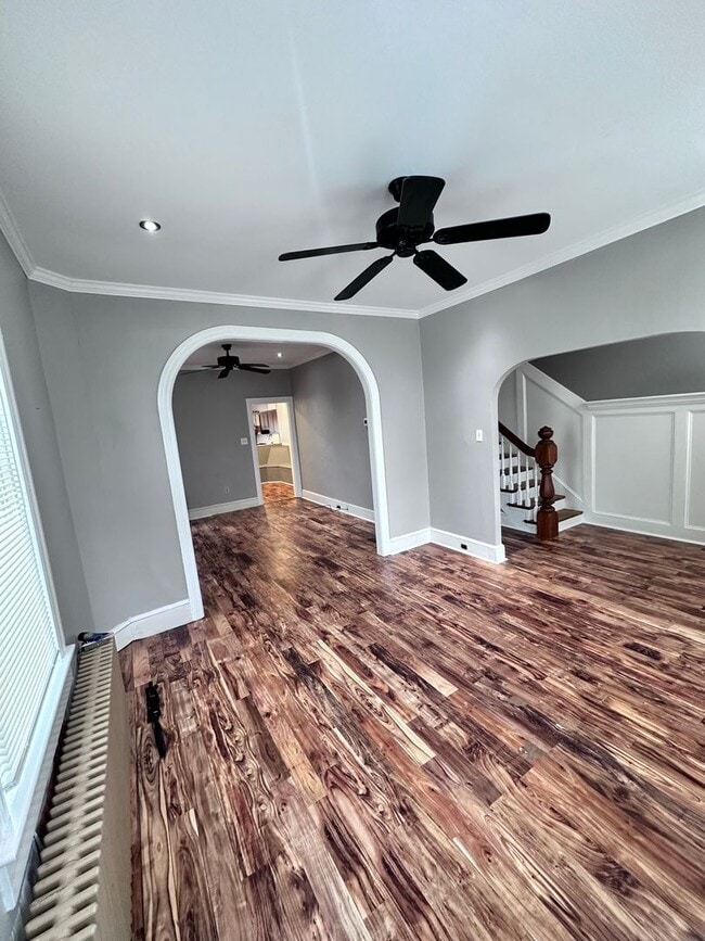 Building Photo - Charming 3 Bedroom Home in Mt.Joy!