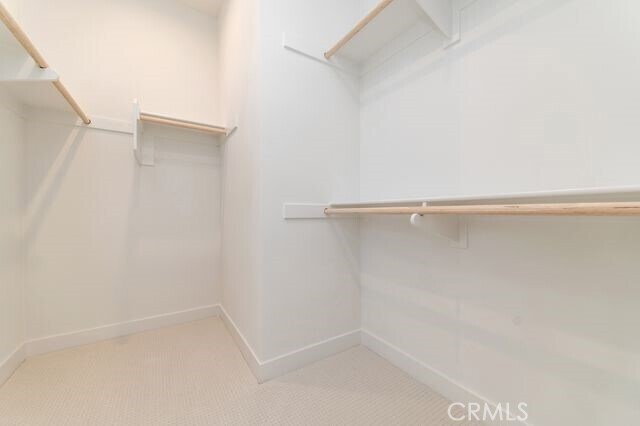 Building Photo - 627 S Lyon St