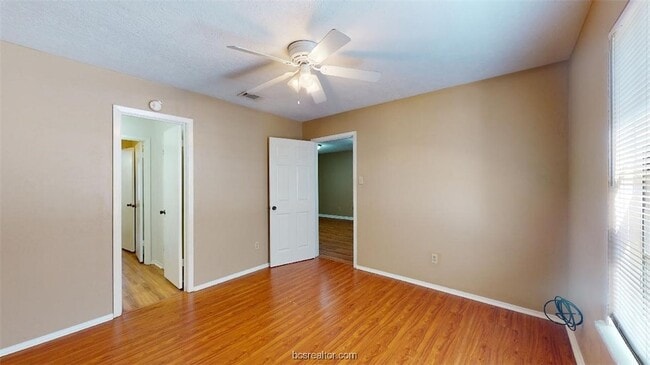 Building Photo - 805 San Pedro Dr
