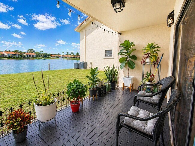 Building Photo - 1540 Windorah Way