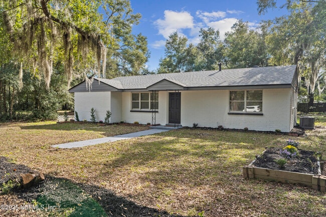 Building Photo - 85064 Radio Ave