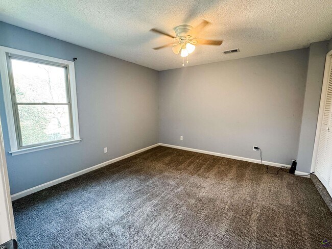 Building Photo - 2108 Marshallville Rd