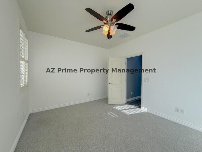 Building Photo - 18649 W Williams St