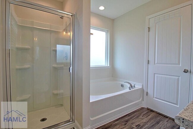 Building Photo - 681 Abode Ave