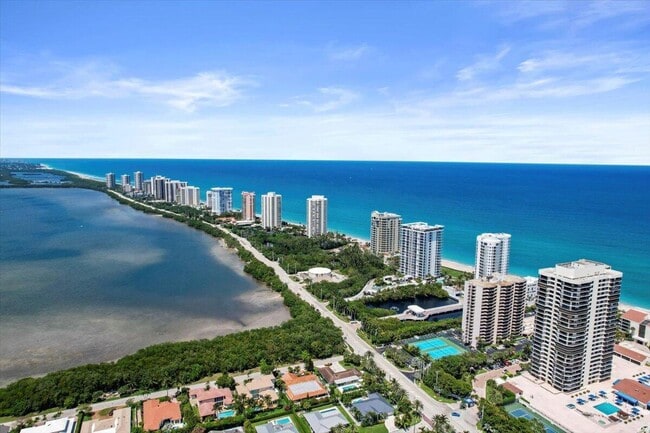 Building Photo - 4200 N Ocean Dr