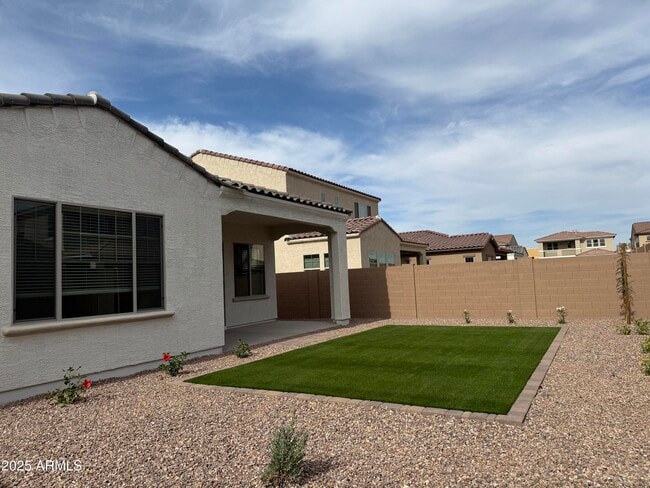 Building Photo - 7663 Nosean Rd