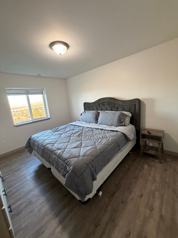 Building Photo - 185 Truman Dr